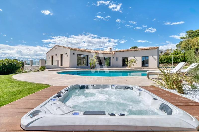 Propriété - 433 m² - 8 pièces