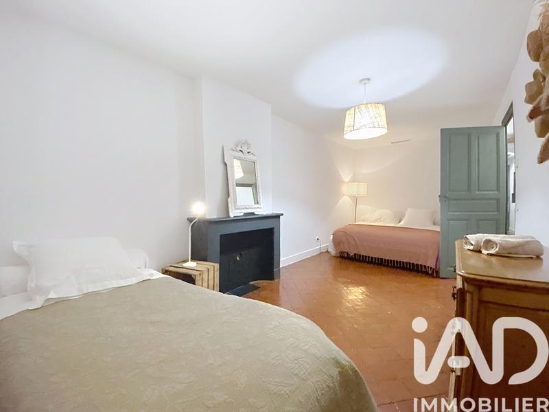 Maison de ville - 270 m² - 8 pièces