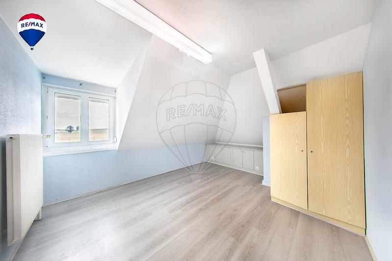 Maison - 153 m² - 7 pièces