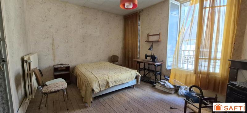 Maison - 176 m² - 8 pièces