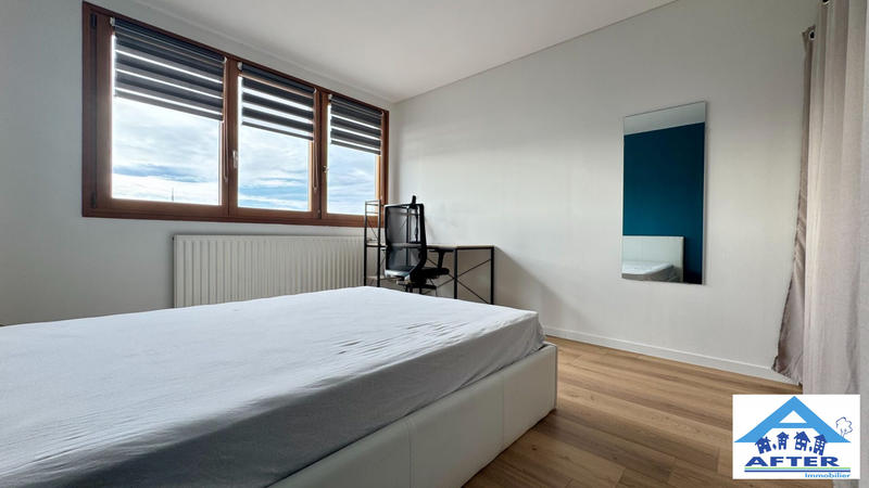 Appartement - 111 m² - 5 pièces