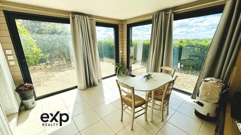 Maison traditionnelle - 130 m² - 5 pièces