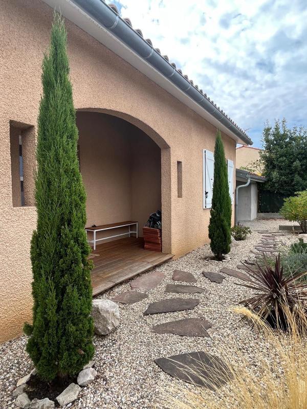 Maison - 180 m² - 5 pièces