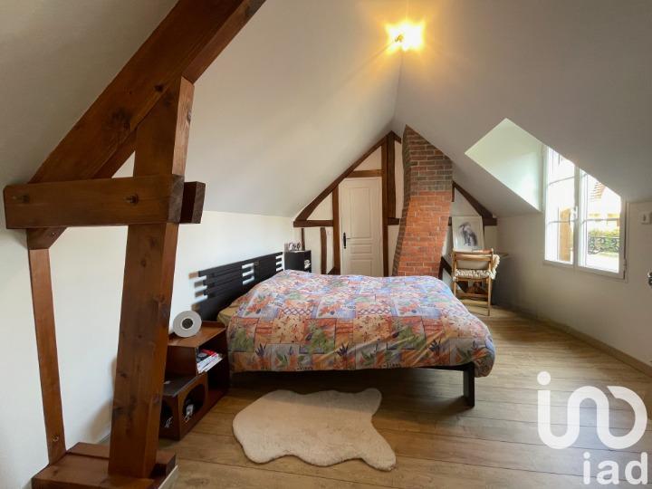 Maison - 216 m² - 11 pièces