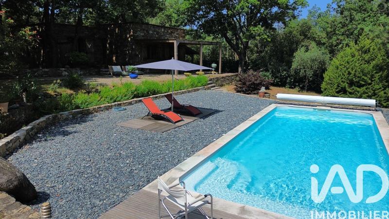 Maison - 168 m² - 6 pièces