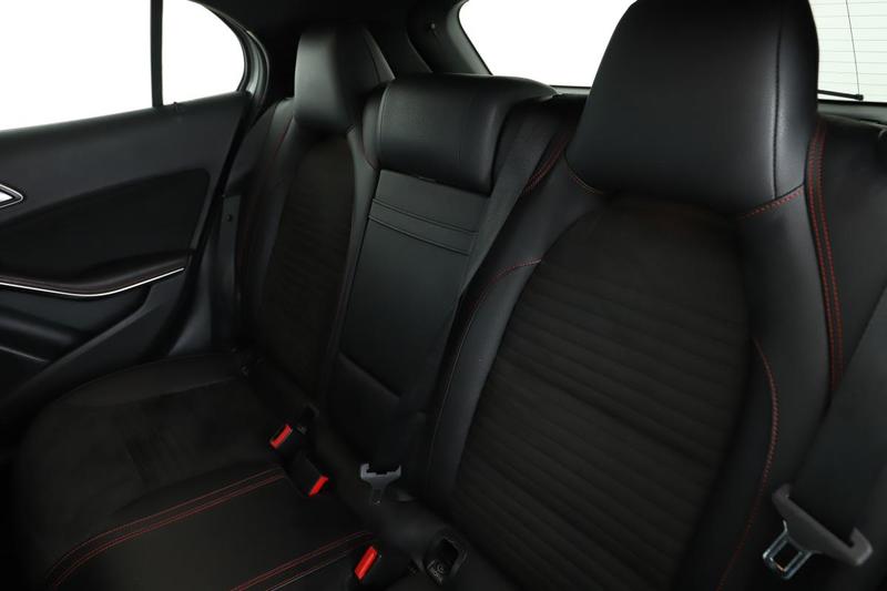 Mercedes Gla 220 d Fascination 4Matic 7g-Dct 177 ch