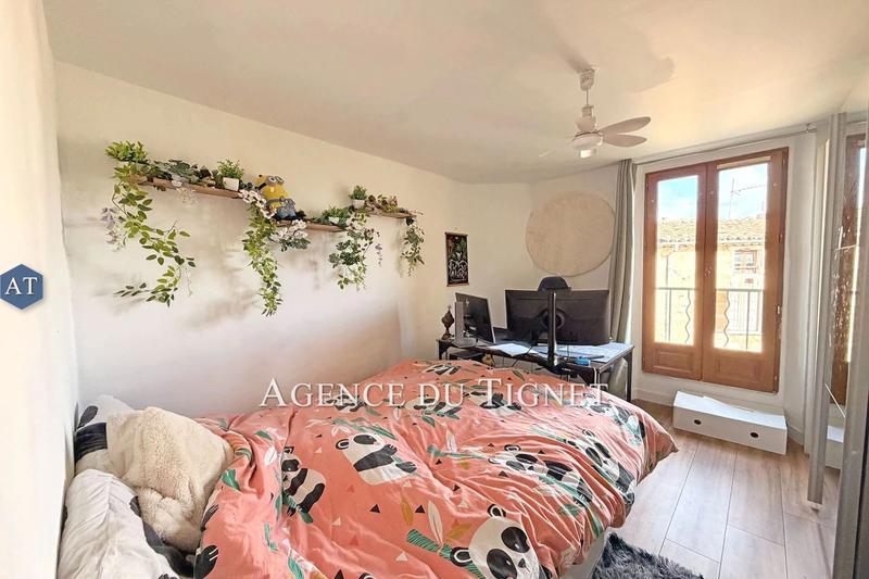 Maison - 80 m² - 5 pièces