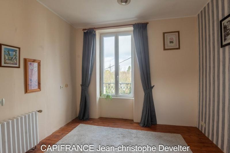 Maison en pierre - 178 m² - 7 pièces