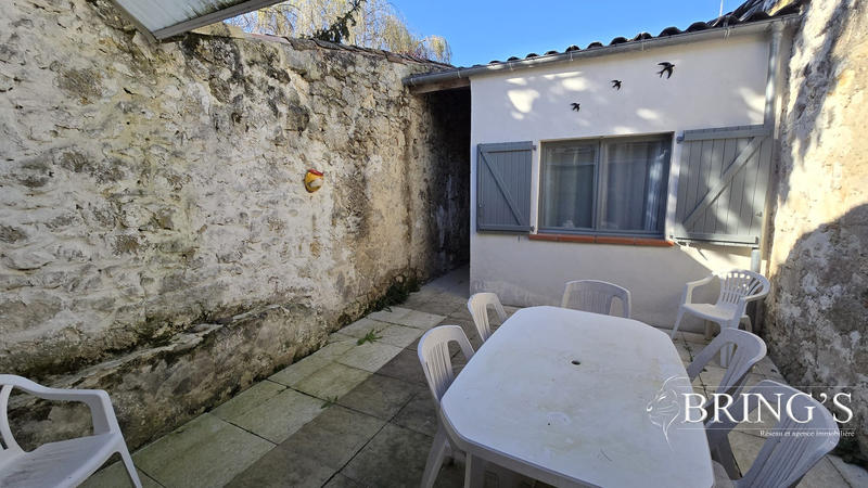 Maison - 80 m² - 6 pièces