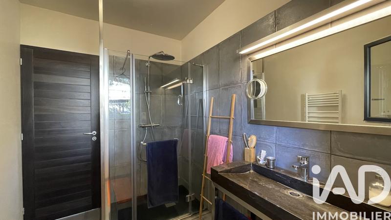 Maison - 101 m² - 5 pièces