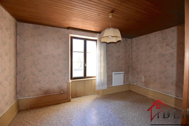 Maison - 107 m² - 7 pièces