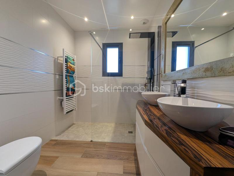 Maison - 125 m² - 5 pièces