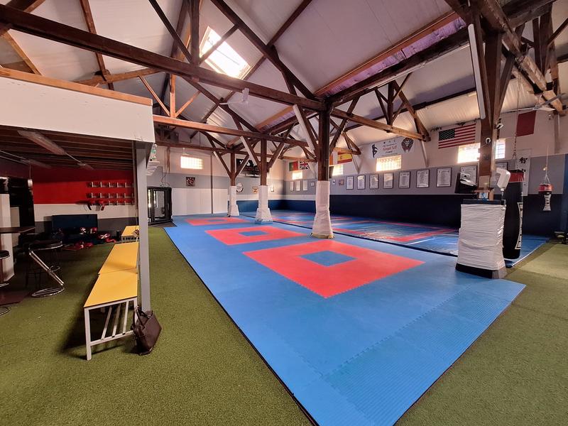 Local commercial - 300 m²