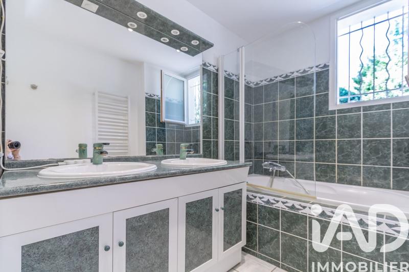 Maison - 135 m² - 4 pièces