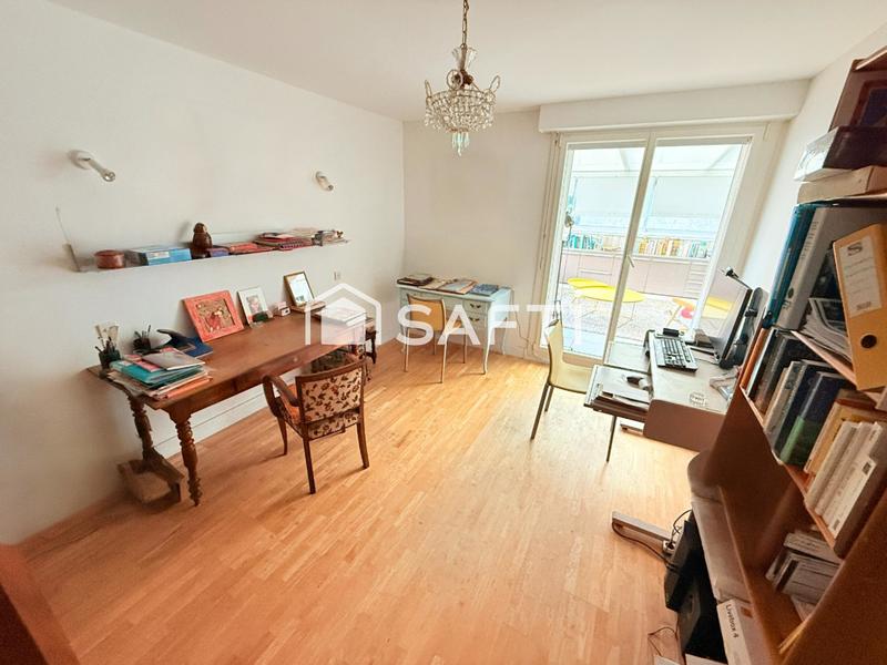 Maison - 364 m² - 12 pièces