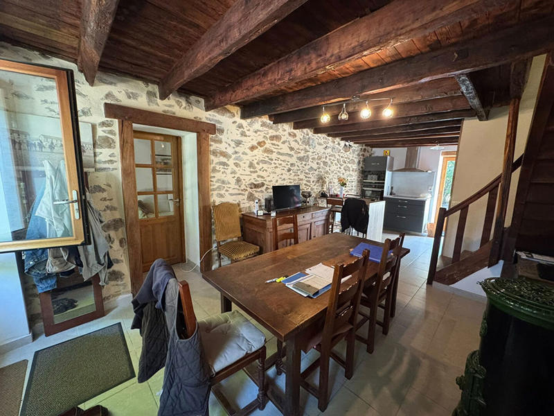 Maison - 105 m² - 6 pièces