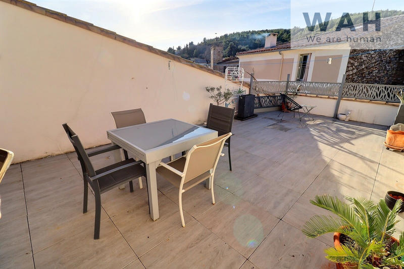 Maison de village - 128 m² - 4 pièces