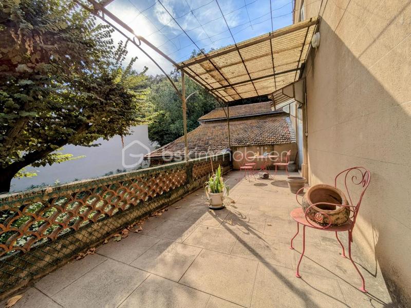 Maison de village - 182 m² - 8 pièces