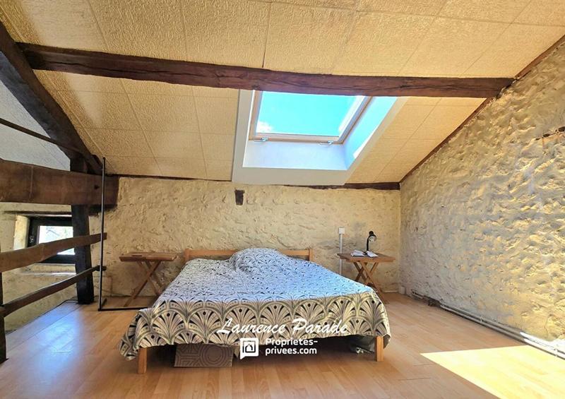 Maison - 176 m² - 7 pièces