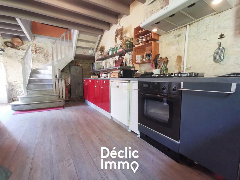 Maison en pierre - 111 m² - 5 pièces