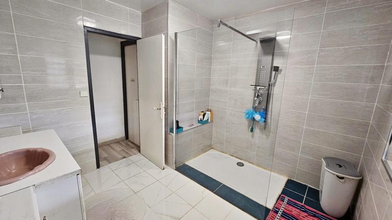 Maison - 150 m² - 7 pièces