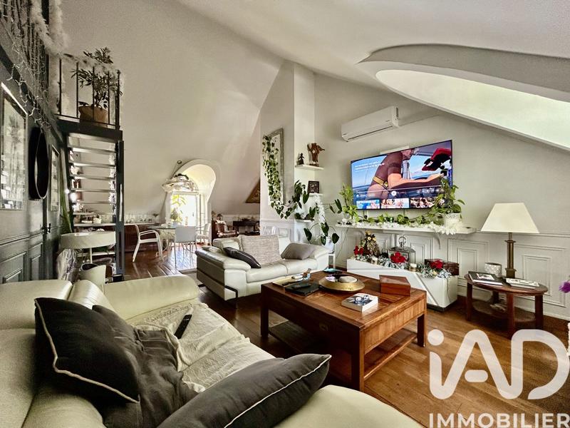 Appartement - 135 m² - 5 pièces