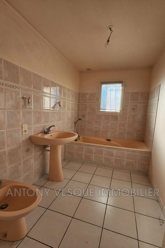 Maison - 70 m² - 5 pièces