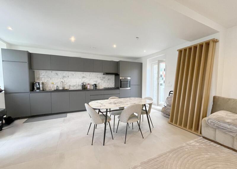 Maison - 133 m² - 5 pièces