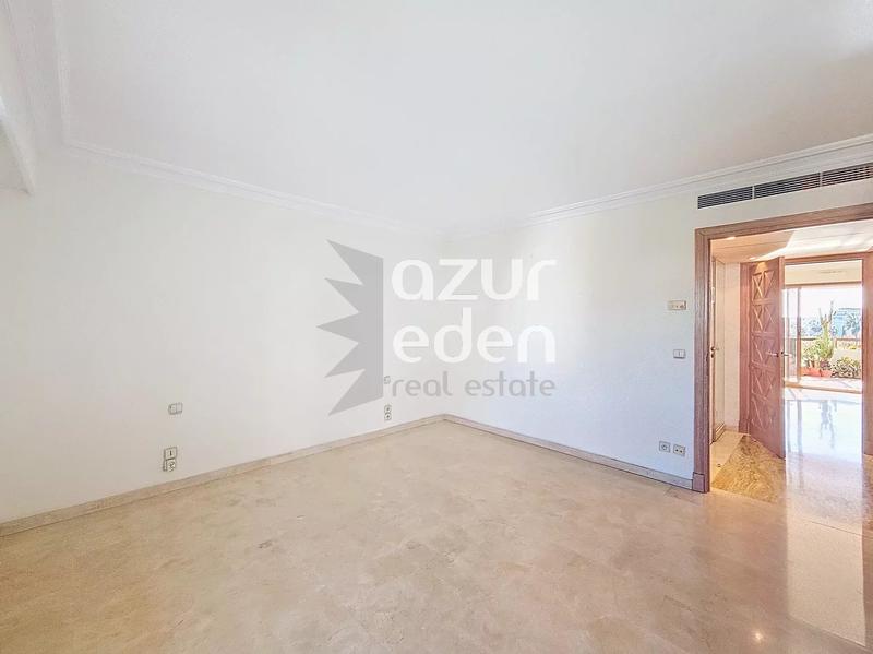 Appartement - 115 m² - 3 pièces