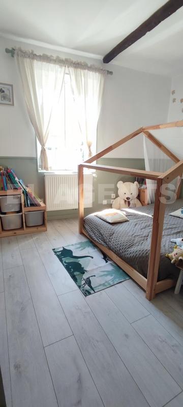 Maison - 186 m² - 6 pièces