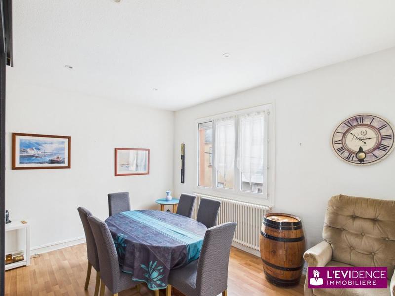 Maison - 90 m² - 4 pièces