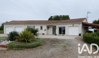 Maison - 93 m² - 4 pièces