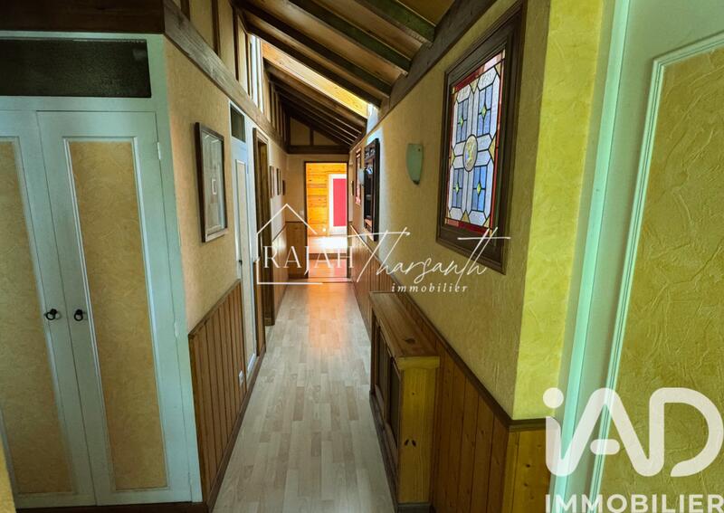 Maison - 157 m² - 5 pièces