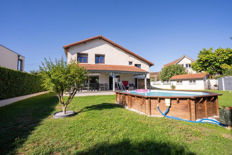 Maison - 125 m² - 6 pièces