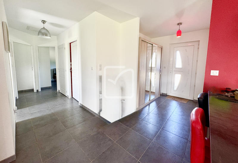 Maison - 89 m² - 5 pièces