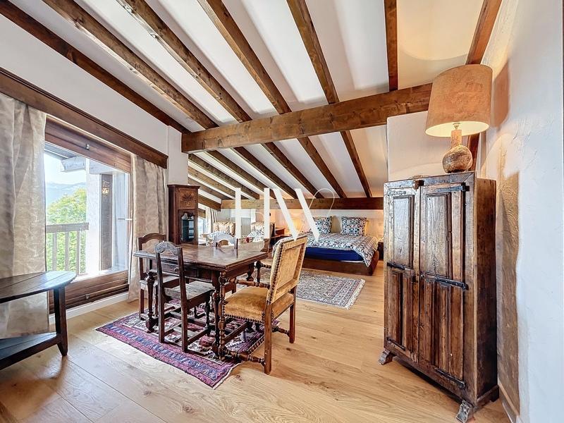 Appartement - 112 m² - 5 pièces