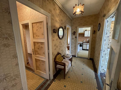 Maison - 163 m² - 8 pièces