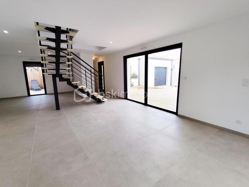 Maison traditionnelle - 142 m² - 5 pièces