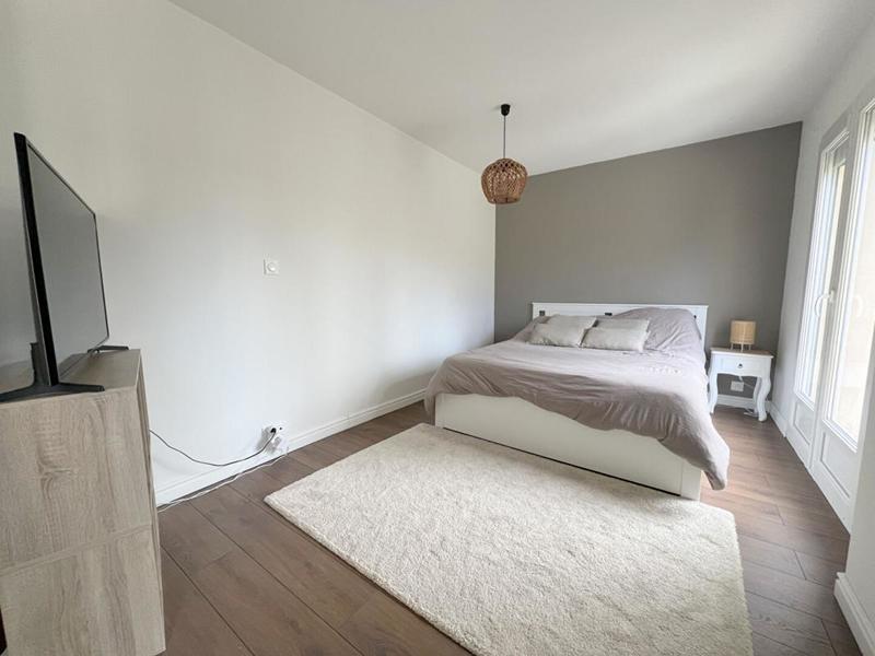 Maison - 163 m² - 7 pièces