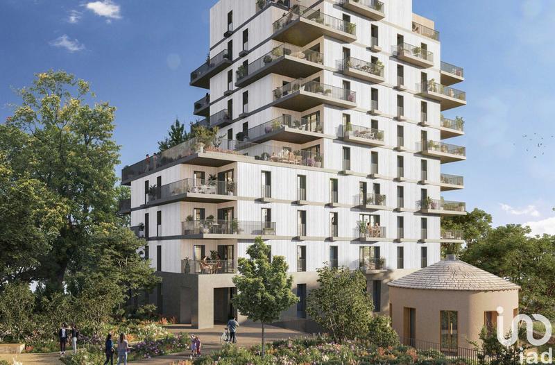 Appartement - 92 m² - 4 pièces