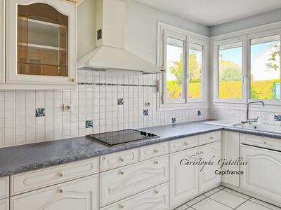 Maison - 88 m² - 4 pièces