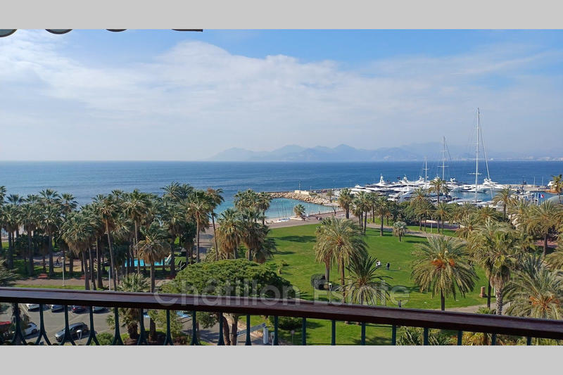 Appartement - 103 m² - 3 pièces