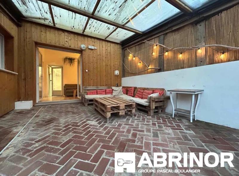 Immeuble - 100 m² - 7 pièces