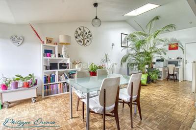 Pavillon - 85 m² - 5 pièces