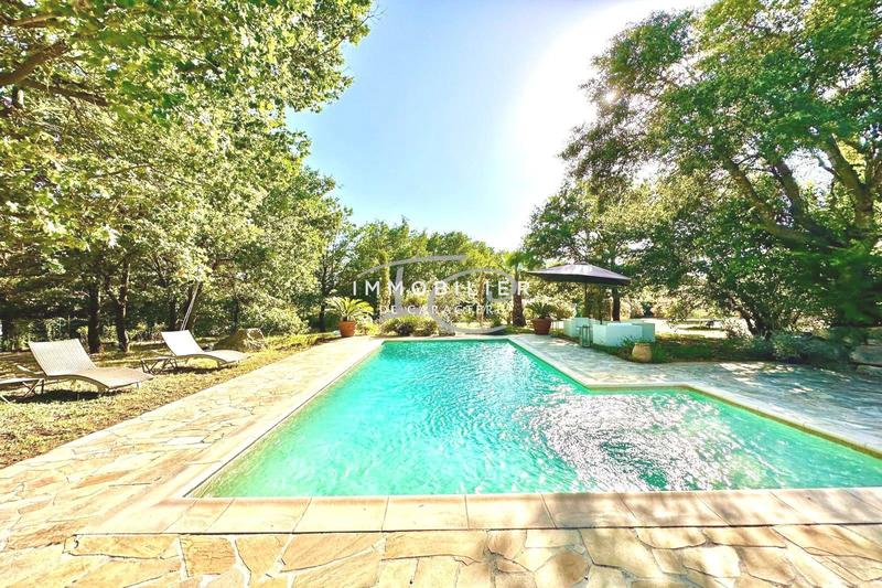 Villa - 150 m² - 7 pièces