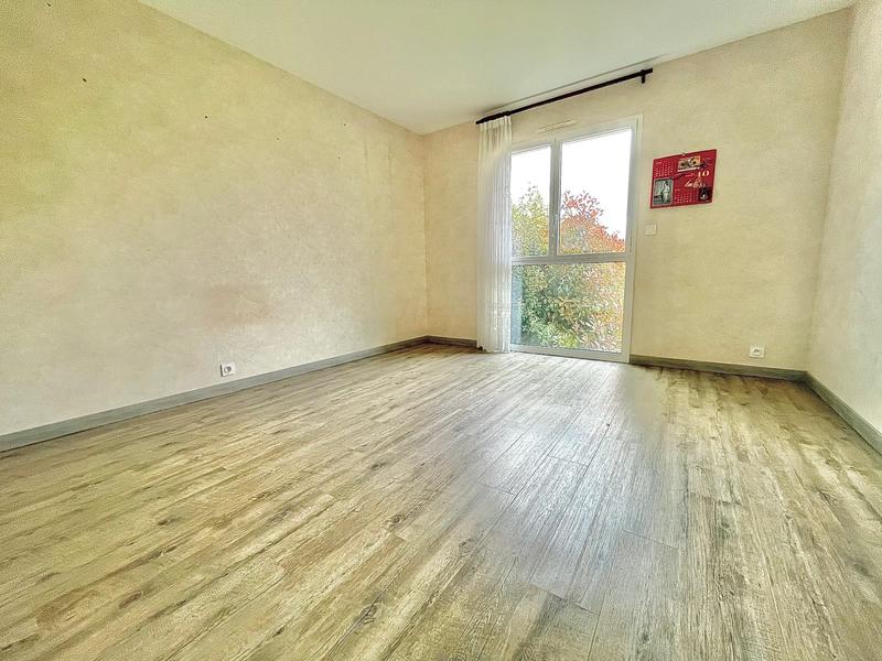 Maison traditionnelle - 161 m² - 7 pièces