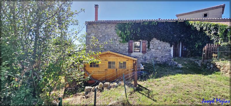 Maison - 332 m² - 11 pièces