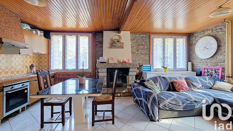 Maison - 97 m² - 5 pièces