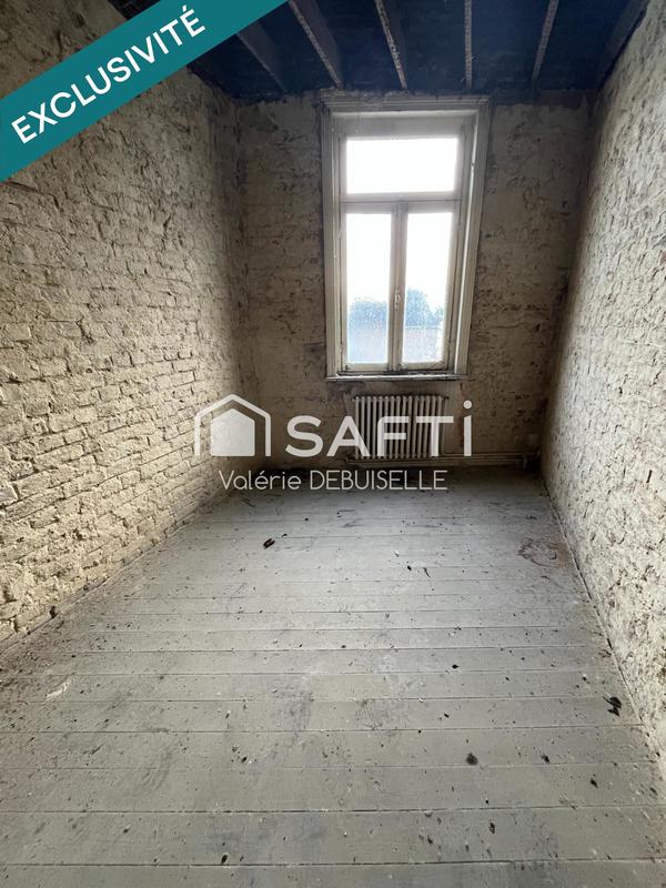 Maison - 90 m² - 5 pièces