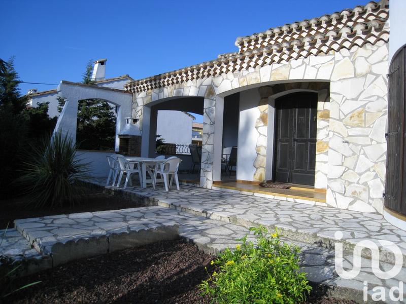 Maison - 330 m² - 8 pièces